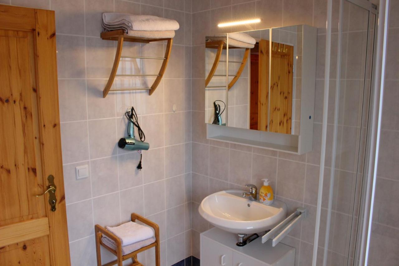 Bergzeit In Langewiese - Appartment Landelijke Star ヴィンターベルク 部屋 写真